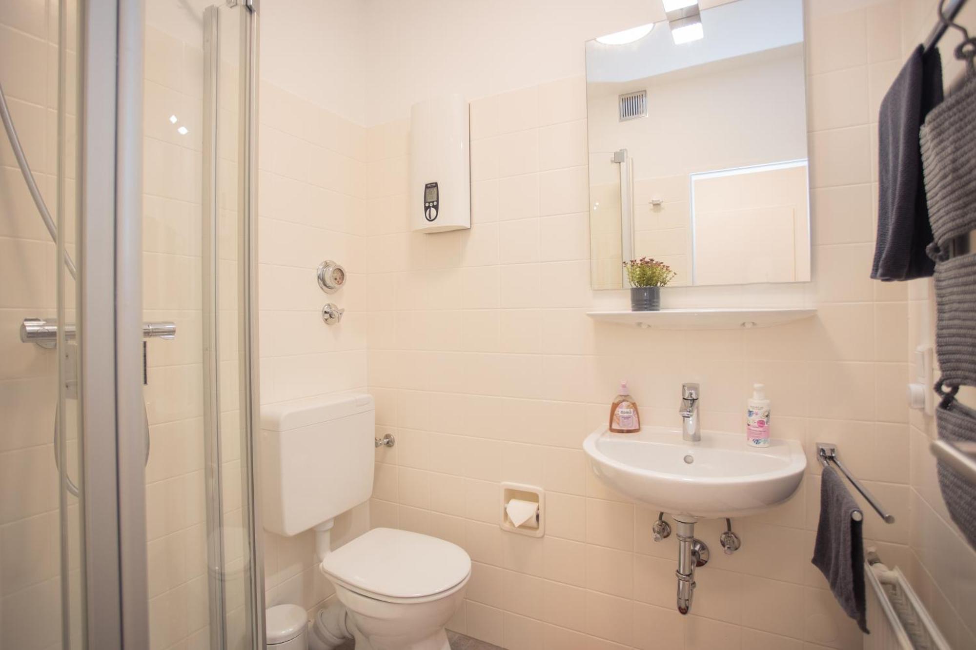 Deluxe Studio - City Center - 5 Min To Slopes - Am Kurpark - Free Parking 温特贝格 外观 照片